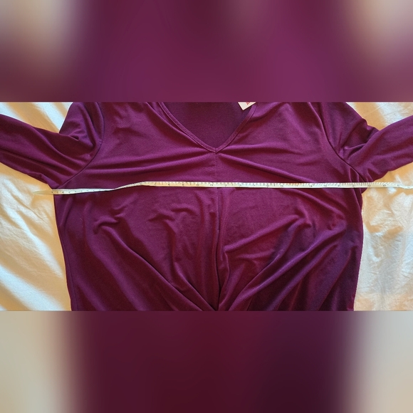CDN! Robin Barré; Size XL; Burgundy/Purple Long Sleeve Top; Twist Knot at Bottom - Picture 6 of 14